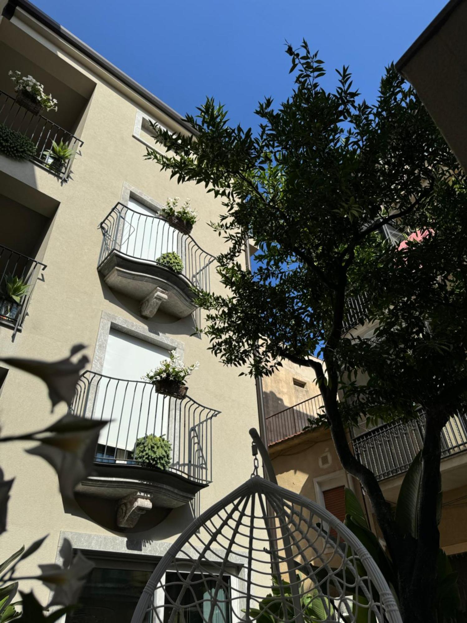 Villa D'Orville Luxury Suites Taormina Eksteriør bilde