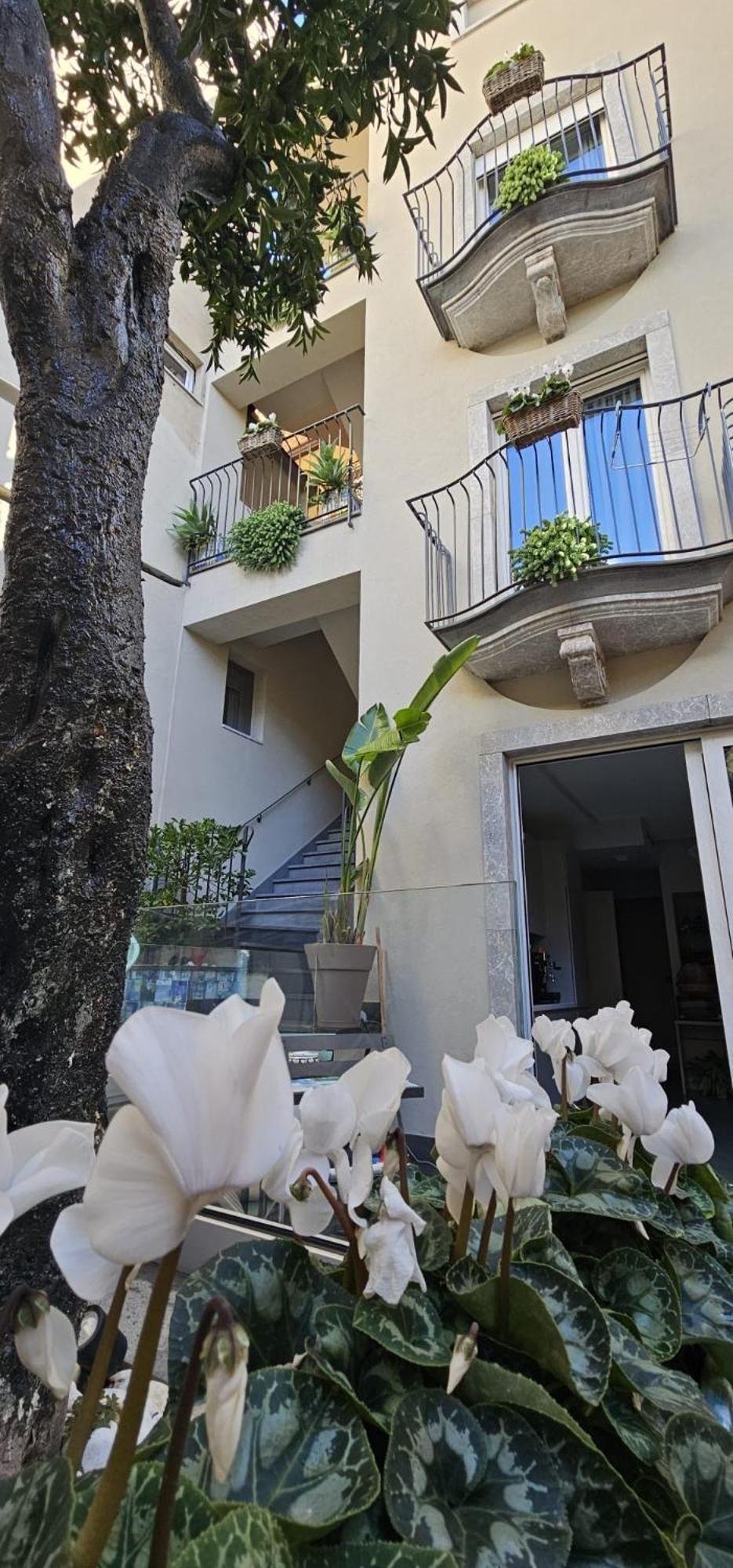 Villa D'Orville Luxury Suites Taormina Eksteriør bilde